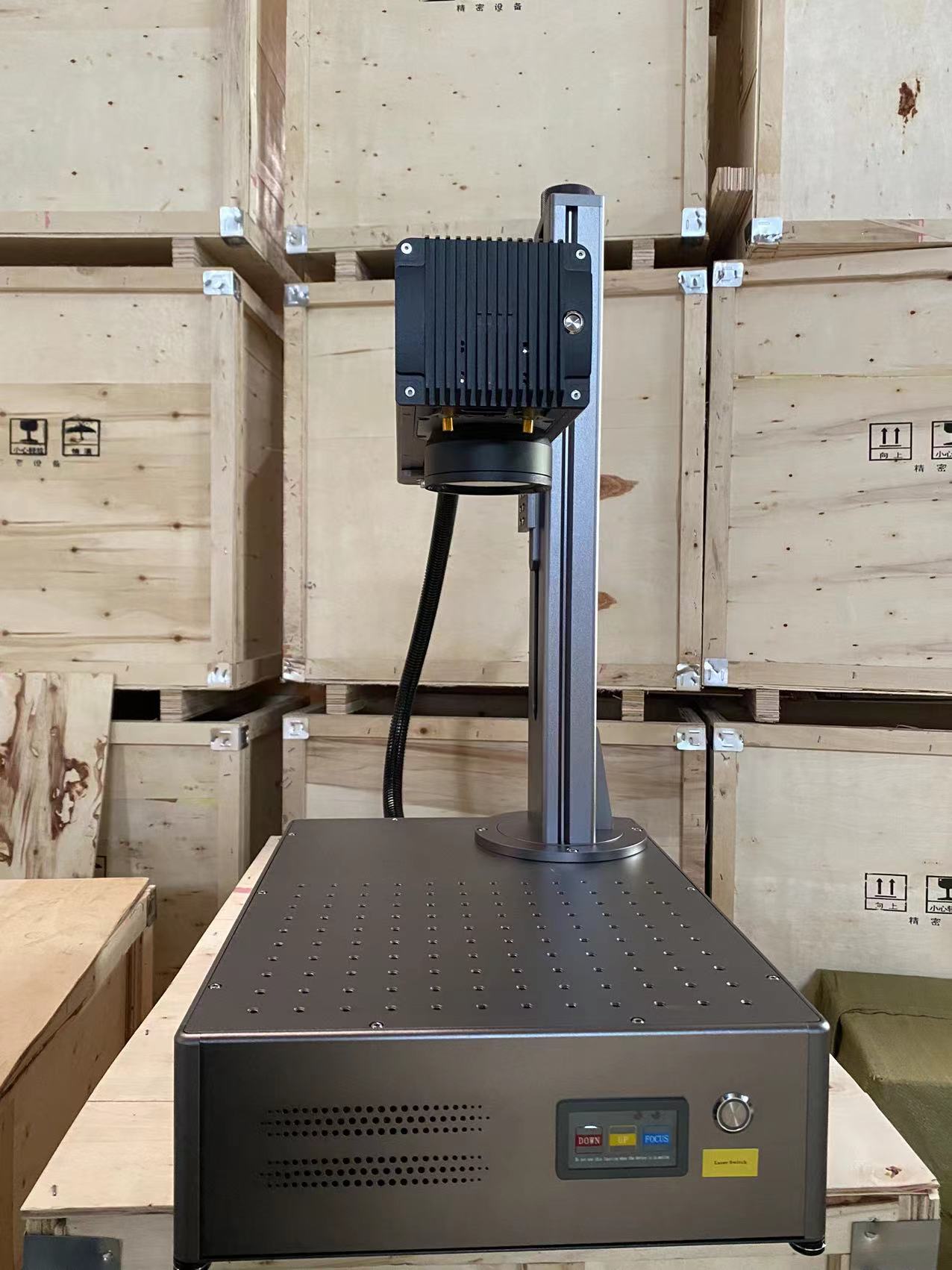 Compact Laser Marking Machine  - Laser Marking Machine 评论和价格